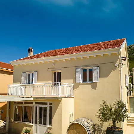 דירה Wine House Marlais סטון