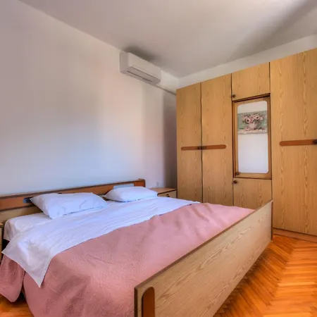 Appartement Wine House Marlais Ston