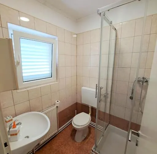 Wine House Marlais *